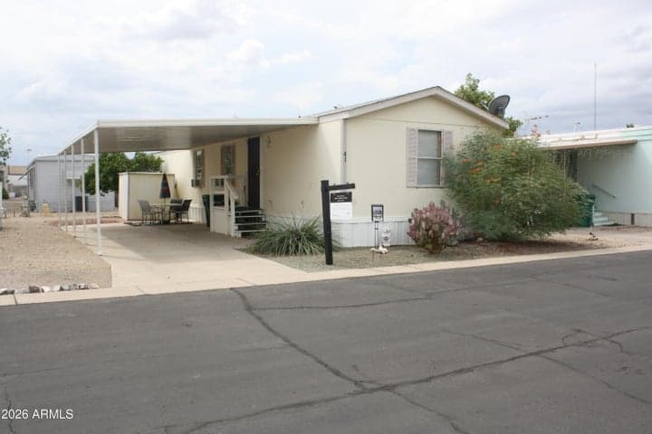 2523 E CONTENTION MINE Road #41, Phoenix, AZ