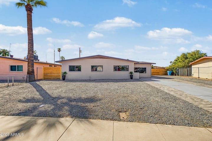 3230 W CORTEZ Avenue, Phoenix, AZ