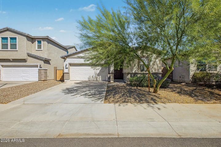 5724 W ENCINAS Lane, Phoenix, AZ