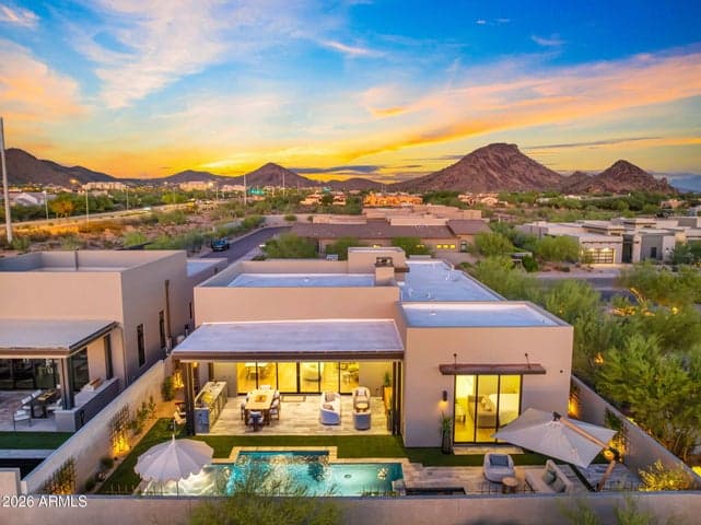 10502 N 128TH Place, Scottsdale, AZ