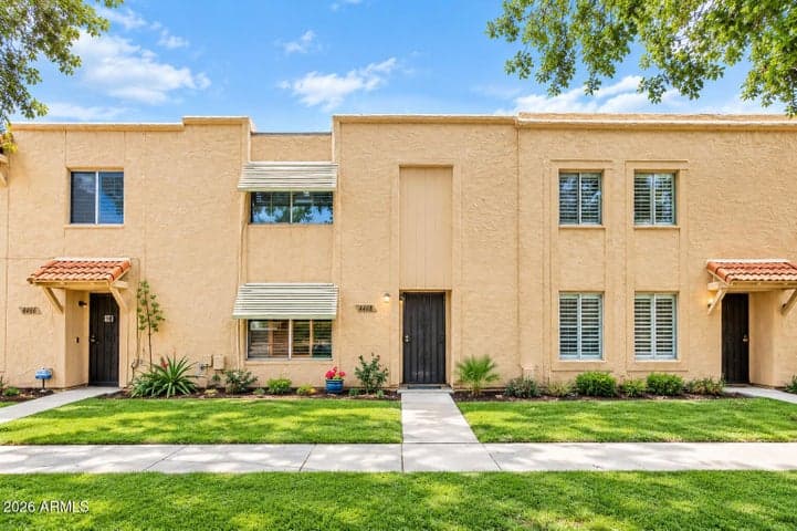 4442 W SOLANO Drive, Glendale, AZ