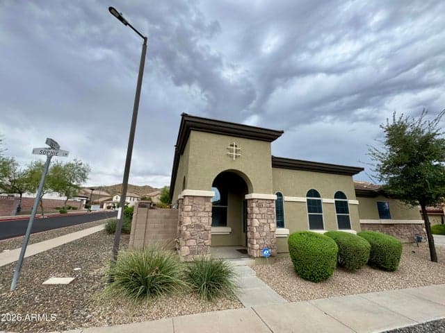 3921 E Sophie Lane, Phoenix, AZ