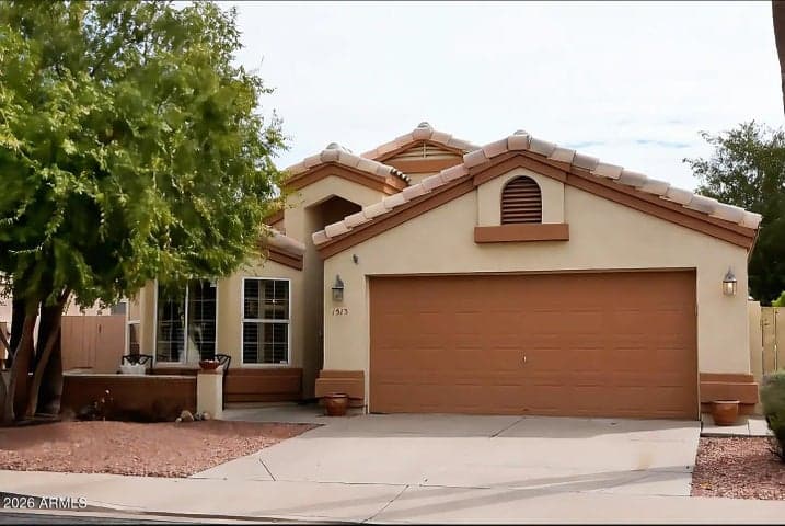 1513 W SHELLFISH Drive, Gilbert, AZ