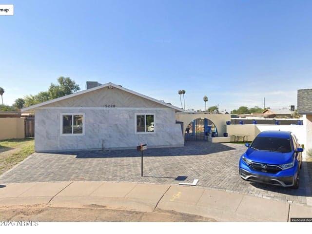 5228 S 47TH Street, Phoenix, AZ
