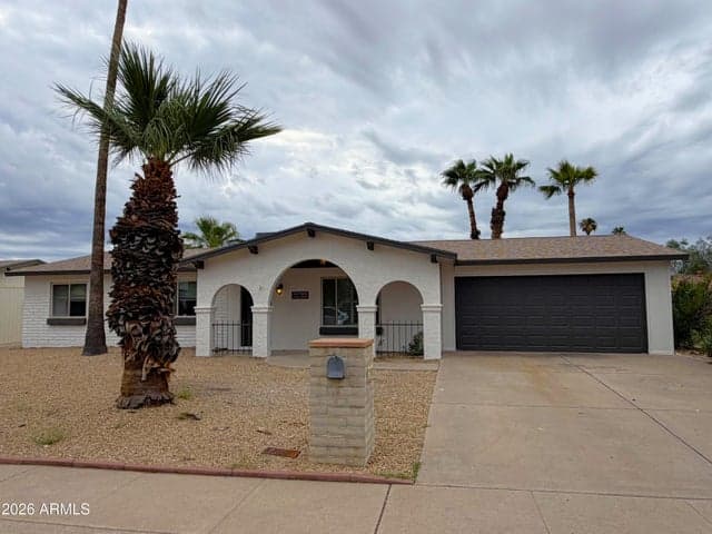3241 E SUNNYSIDE Drive, Phoenix, AZ