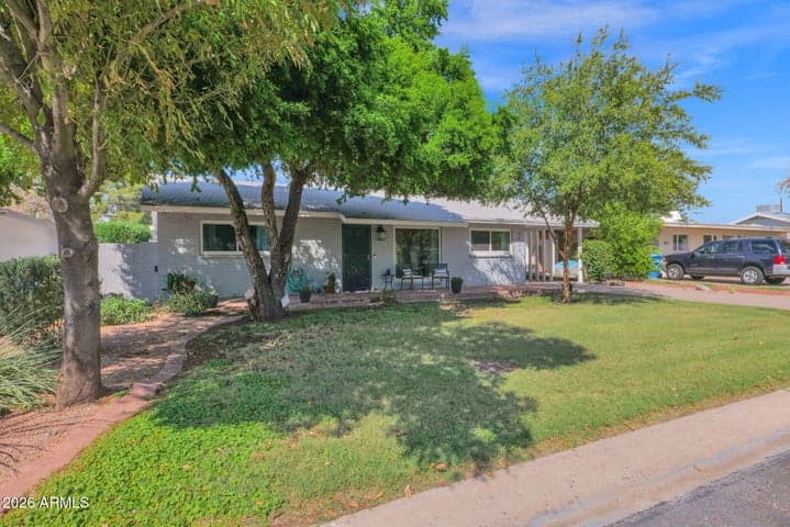 4826 E FAIRMOUNT Avenue, Phoenix, AZ