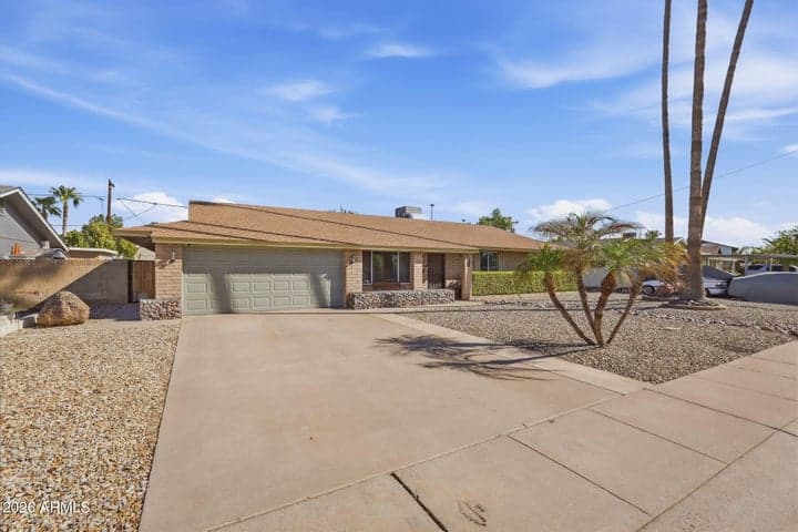 3812 W MORTEN Avenue, Phoenix, AZ