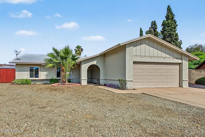 3136 W KINGS Avenue, Phoenix, AZ