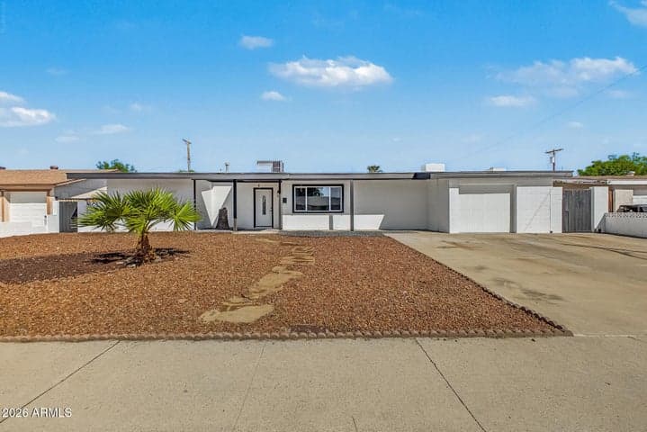 5640 W HIGHLAND Avenue, Phoenix, AZ
