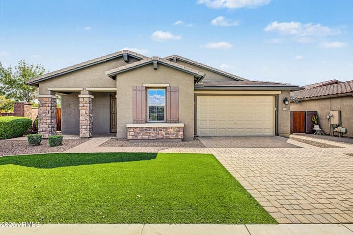 1075 W REDWOOD Avenue, Queen Creek, AZ