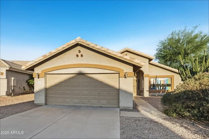 16017 S 43RD Place, Phoenix, AZ
