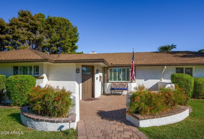202 W LAMAR Road, Phoenix, AZ