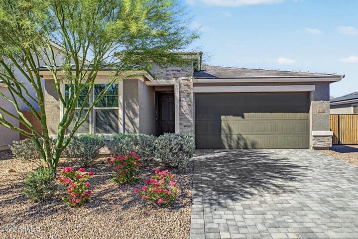 2028 E ESCONDIDO Place, Casa Grande, AZ