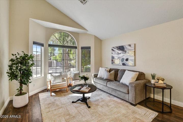 2928 E PONTIAC Drive, Phoenix, AZ
