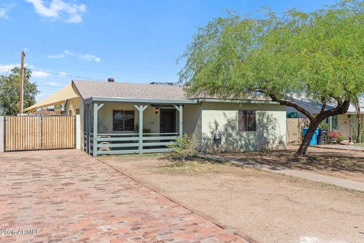 1306 W CLARENDON Avenue, Phoenix, AZ