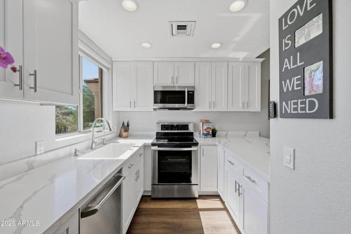 7887 N 16TH Street #226, Phoenix, AZ
