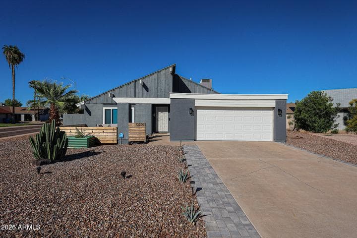 12250 N 26TH Place, Phoenix, AZ