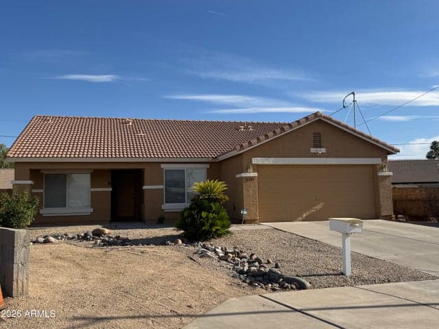 2739 E BEVERLY Lane, Phoenix, AZ