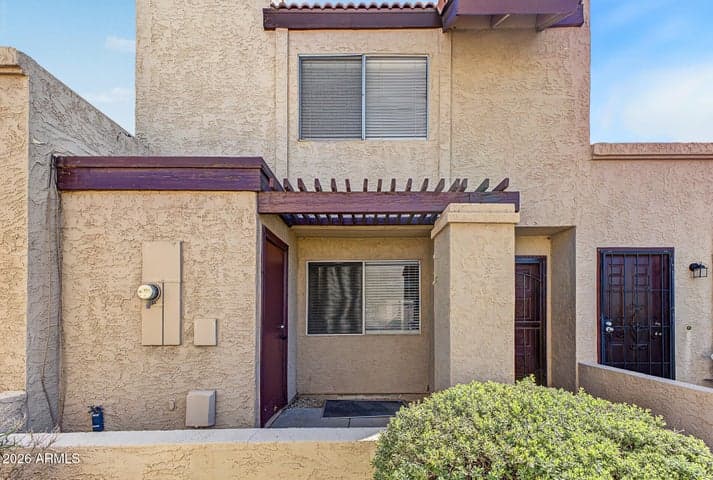 2106 W PONTIAC Drive, Phoenix, AZ