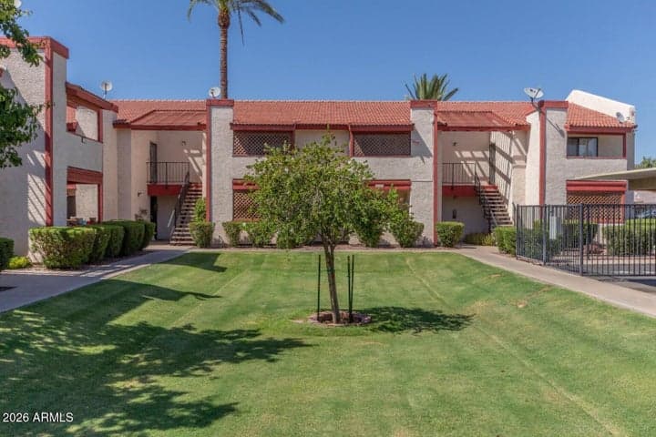 4211 E PALM Lane #208, Phoenix, AZ