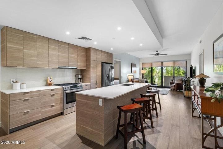 2300 E CAMPBELL Avenue #329, Phoenix, AZ