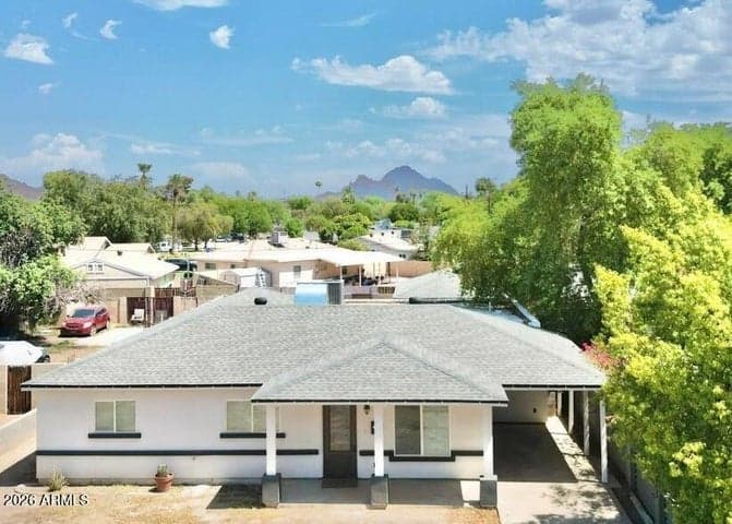 5211 N 8TH Place, Phoenix, AZ