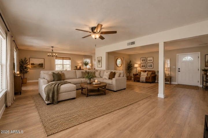 3040 E DAHLIA Drive, Phoenix, AZ
