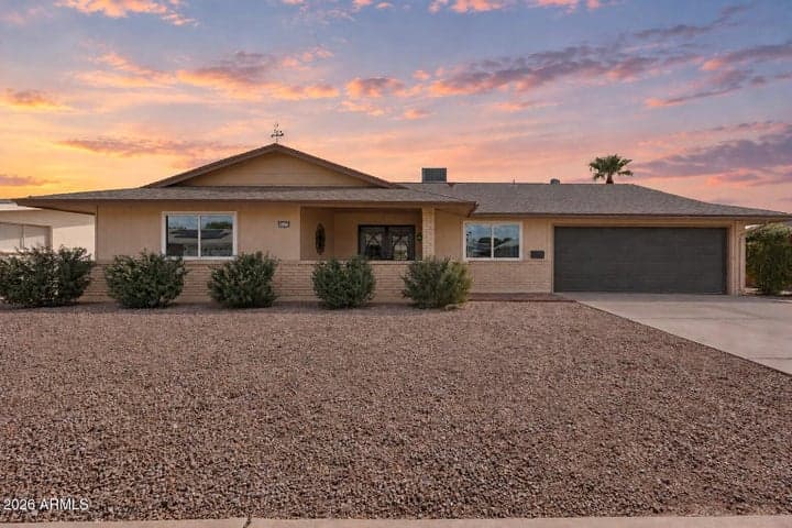 10944 W SARATOGA Circle, Sun City, AZ