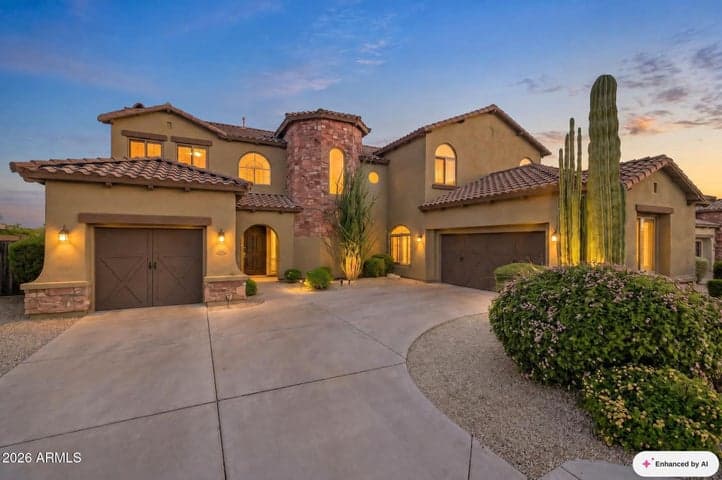 3715 E ADOBE Drive, Phoenix, AZ