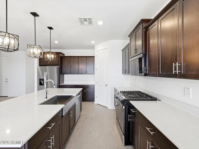 30575 W HACKBERRY Lane, Buckeye, AZ