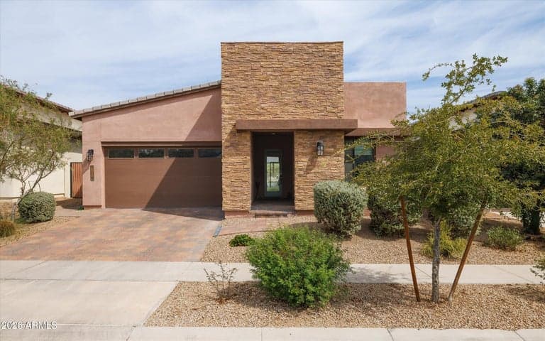 930 E PASEO Way, Phoenix, AZ