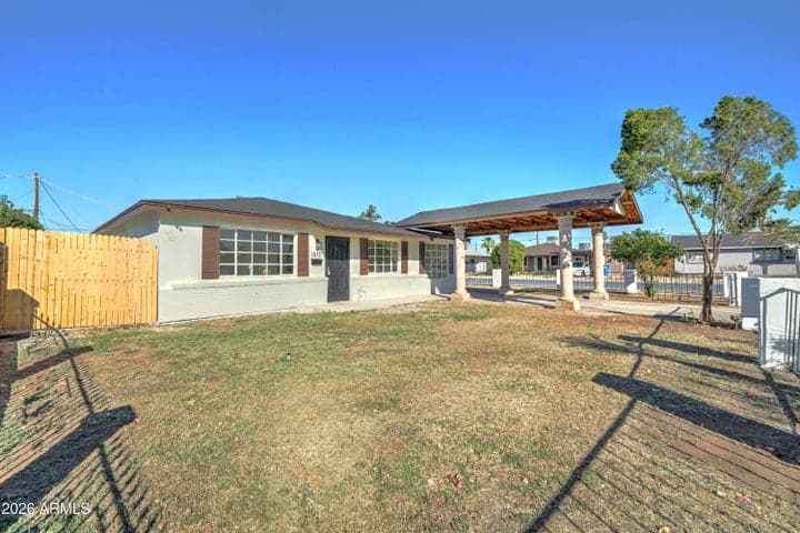 1812 N 32ND Place, Phoenix, AZ