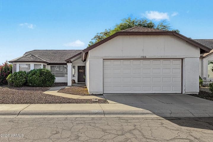 15616 N 38TH Place, Phoenix, AZ