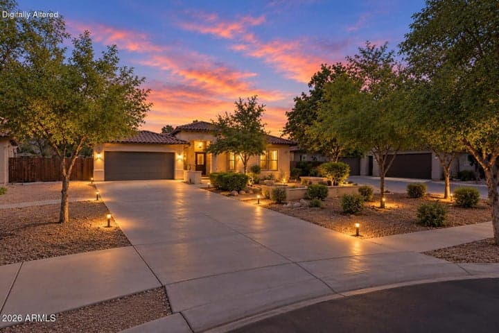7805 S 21ST Drive, Phoenix, AZ