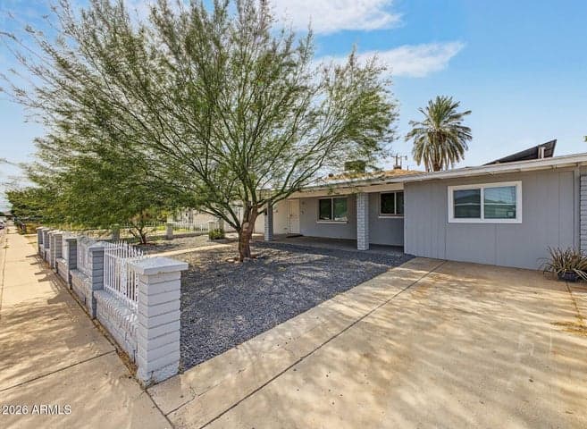 8806 N 28th Drive, Phoenix, AZ