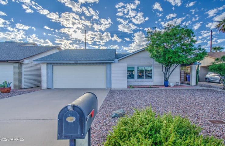 6638 S 40th Place, Phoenix, AZ