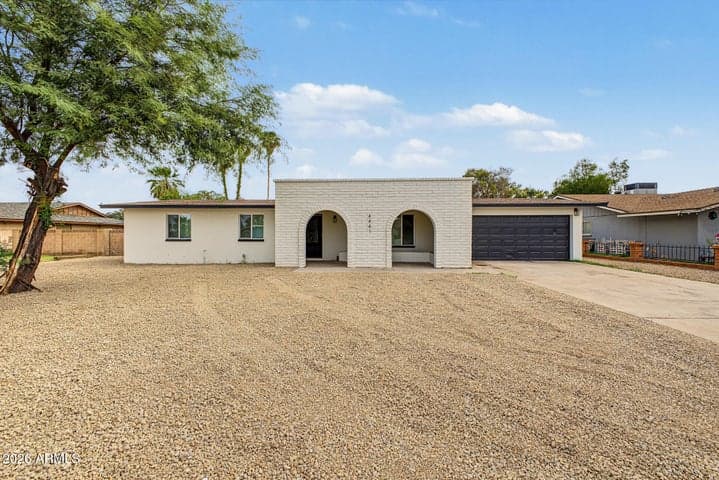 4441 N 63rd Avenue, Phoenix, AZ