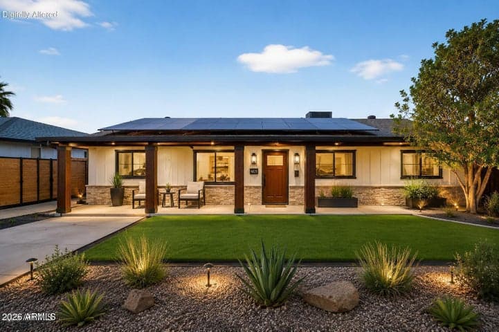 1114 E ORCHID Lane, Phoenix, AZ