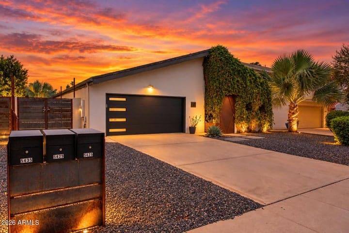 5429 E ROANOKE Avenue, Phoenix, AZ