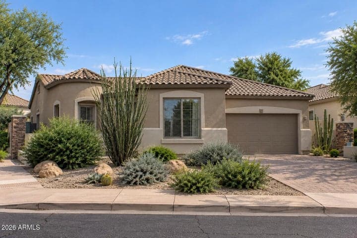 3022 W SENTINEL ROCK Road, Phoenix, AZ