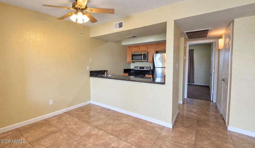 1241 N 48TH Street #101, Phoenix, AZ