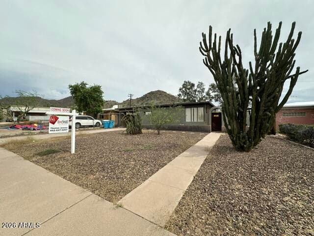 9443 N 4TH Avenue, Phoenix, AZ
