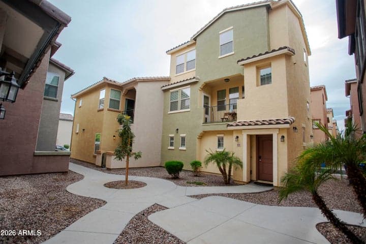 1828 N 77TH Glen, Phoenix, AZ