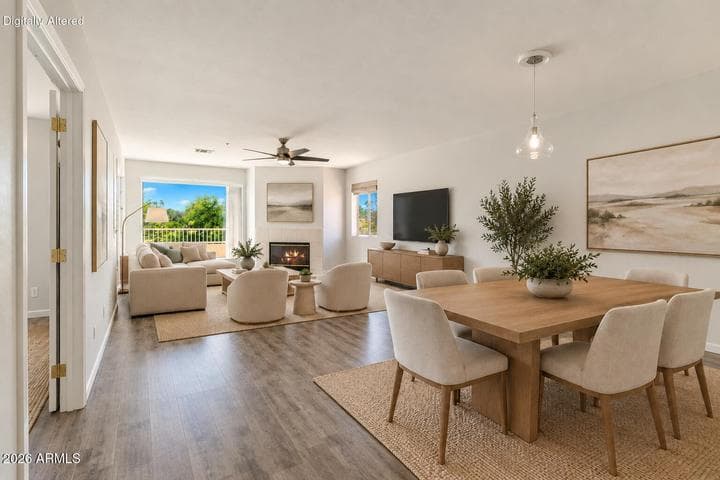 10080 E MOUNTAINVIEW LAKE Drive #330, Scottsdale, AZ