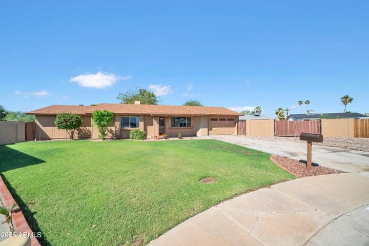 3144 W MICHELLE Drive, Phoenix, AZ