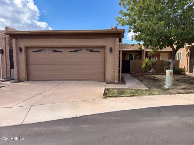 5526 N 5TH Lane, Phoenix, AZ