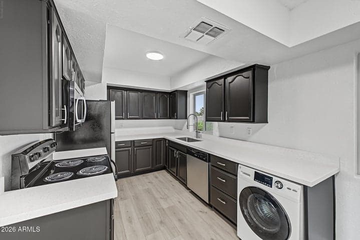 4444 E PARADISE VILLAGE Parkway #217, Phoenix, AZ