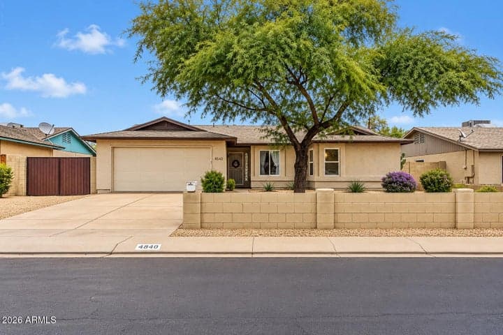 4840 E CAPISTRANO Avenue, Phoenix, AZ