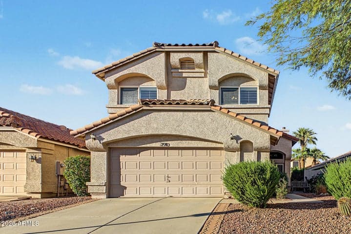 2910 E WOODLAND Drive, Phoenix, AZ