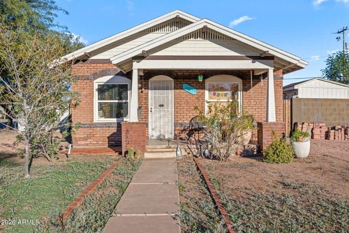 2341 N EDGEMERE Street, Phoenix, AZ